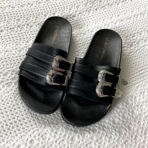 NWOT Black Western Style Slides - Size 7